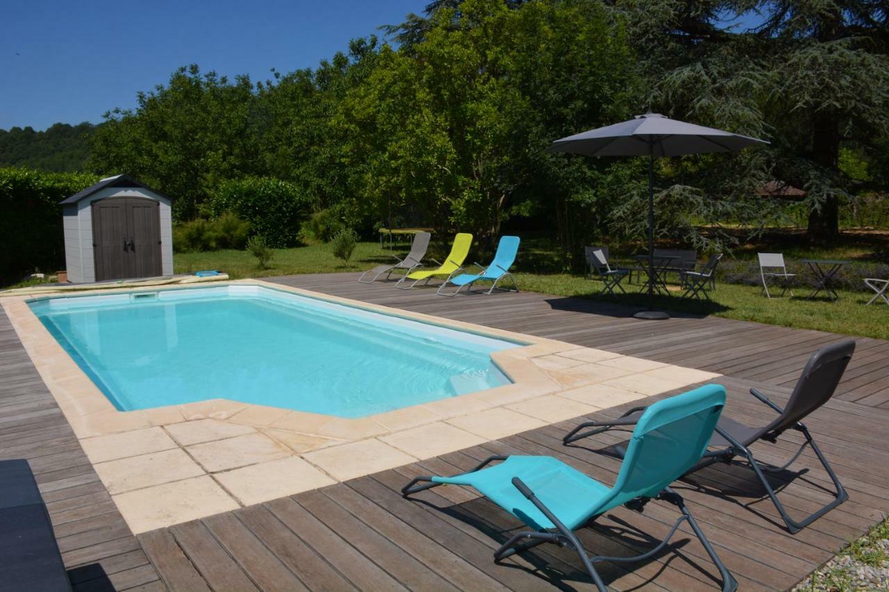 Chambres D'Hotes Le Cedre Bleu Saint-Lattier エクステリア 写真